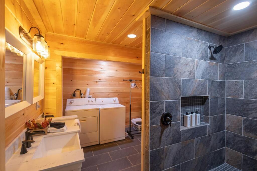Family Cabin Near Smoky Mtn Entrance Nantahala 罗宾斯维尔 外观 照片