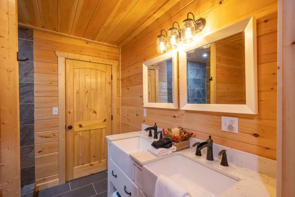 Family Cabin Near Smoky Mtn Entrance Nantahala 罗宾斯维尔 外观 照片